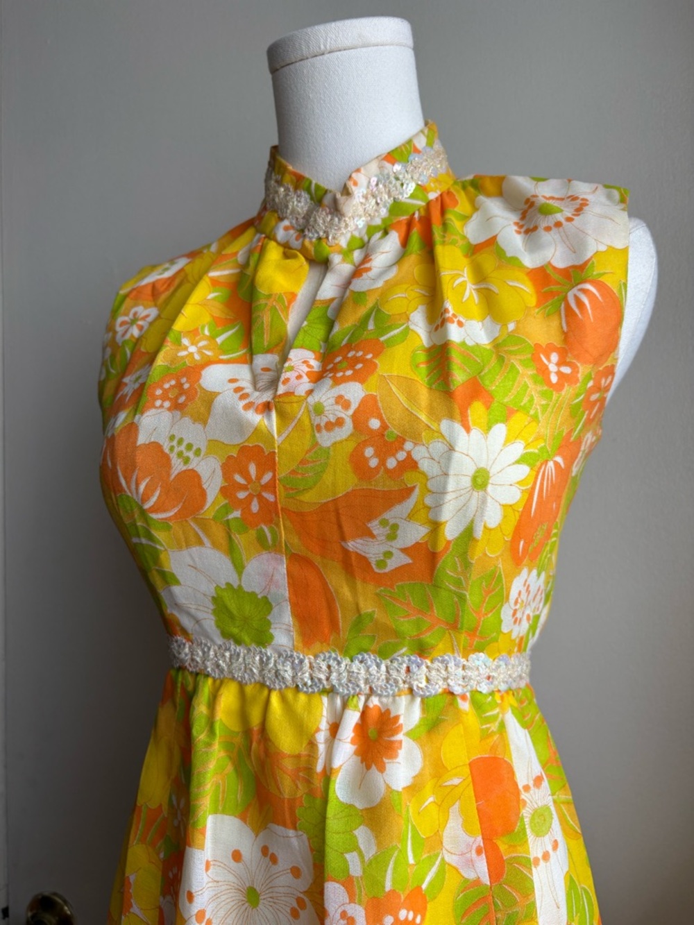 vintage 60s 70s floral sleeveless maxi dress - Picture 2 of 8